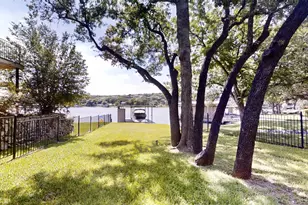 1425 Blackhawk Cir, Granbury, TX 76048 - Photo 27
