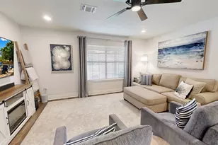1425 Blackhawk Cir, Granbury, TX 76048 - Photo 5