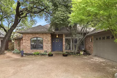 8710 Sanshire Avenue, Dallas, TX 75231 - Photo 3