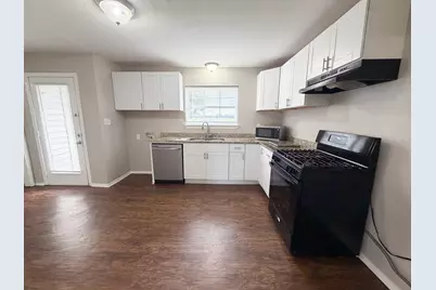 136 Highland Drive, Ennis, TX 75119 - Photo 5
