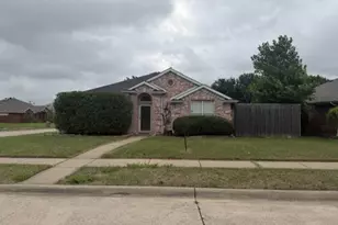 8806 Oakwood Ln, Frisco, TX 75035 - Photo 1