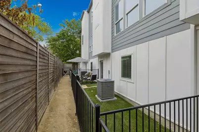 5647 Live Oak Street #3, Dallas, TX 75206 - Photo 37