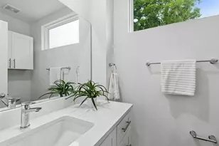 5647 Live Oak St, Dallas, TX 75206 - Photo 19