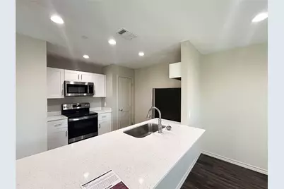 1203 S Clay Street #122, Ennis, TX 75119 - Photo 7
