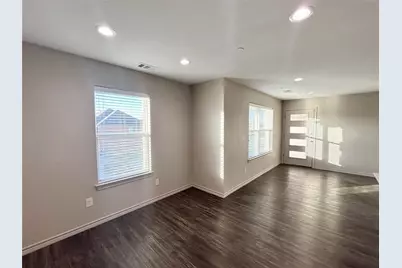1203 S Clay Street #122, Ennis, TX 75119 - Photo 5