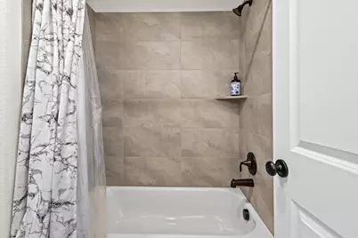 14225 Sowell Drive, Frisco, TX 75035 - Photo 19