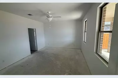 700 Tyronza Drive, Justin, TX 76247 - Photo 13