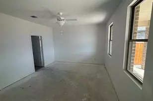 700 Tyronza Dr, Justin, TX 76247 - Photo 13