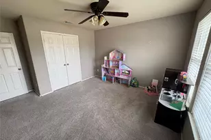 5801 Mountain Bluff Dr, Fort Worth, TX 76179 - Photo 15