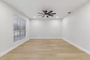 2069 Cameo Dr, Lewisville, TX 75067 - Photo 13