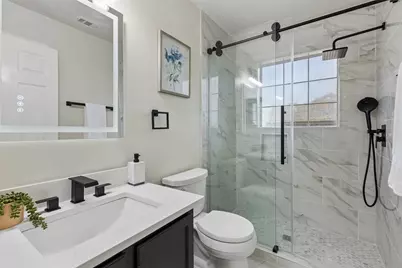 2069 Cameo Drive, Lewisville, TX 75067 - Photo 25