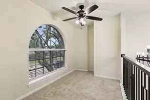 2069 Cameo Dr, Lewisville, TX 75067 - Photo 15