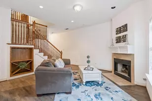 7 Stonebriar Ct, Dallas, TX 75206 - Photo 7