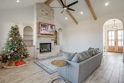 8140 Lavender Road, Springtown, TX 76082 - Photo 9