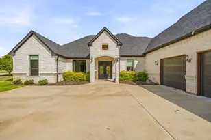 9503 Bellechase Rd, Granbury, TX 76049 - Photo 3
