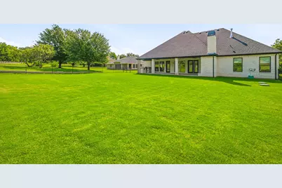 9503 Bellechase Road, Granbury, TX 76049 - Photo 35