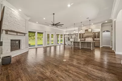 9503 Bellechase Road, Granbury, TX 76049 - Photo 5