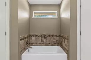 10501 Oak Creek Dr, Greenville, TX 75402 - Photo 23