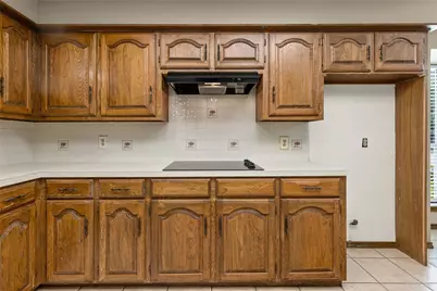 10501 Oak Creek Drive, Greenville, TX 75402 - Photo 15