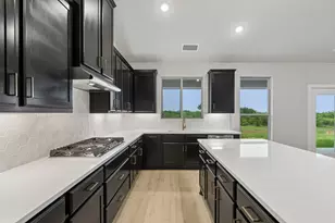 331 Wagon Trl, Waxahachie, TX 75165 - Photo 13