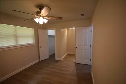 3829 Arnold Drive, Fort Worth, TX 76140 - Photo 11