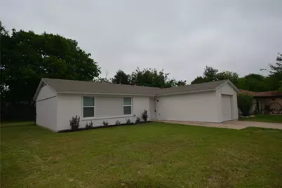 3829 Arnold Drive, Fort Worth, TX 76140 - Photo 1