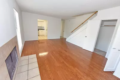 4033 Gilbert Avenue #210, Dallas, TX 75219 - Photo 7