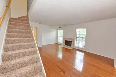 4033 Gilbert Avenue #210, Dallas, TX 75219 - Photo 9