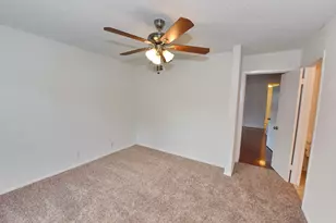 4033 Gilbert Ave, Dallas, TX 75219 - Photo 11