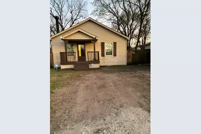 1401 W 9th Avenue, Corsicana, TX 75110 - Photo 1