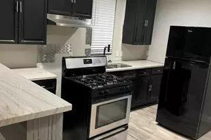 1401 W 9th Ave, Corsicana, TX 75110 - Photo 3