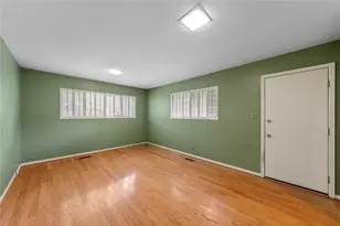 2425 Wendy Ln, Waco, TX 76710 - Photo 13