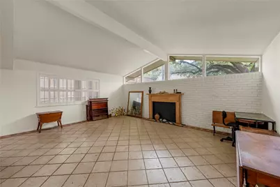 2425 Wendy Lane, Waco, TX 76710 - Photo 5