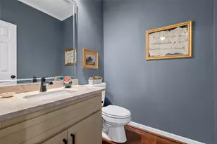 810 Forest Oaks Cir, Woodway, TX 76712 - Photo 21