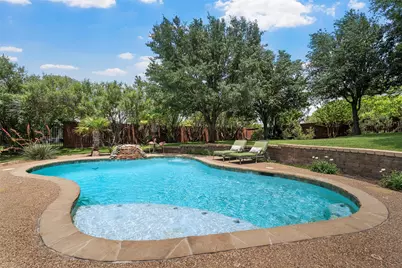 810 Forest Oaks Circle, Woodway, TX 76712 - Photo 35