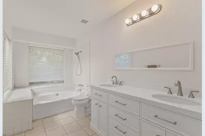 7810 Ivy Lane, Rowlett, TX 75089 - Photo 9
