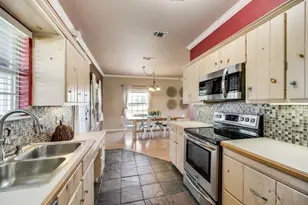 5604 4 Seasons Ln, McKinney, TX 75071 - Photo 9