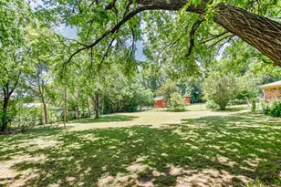 1904 Cypress Ct, Gainesville, TX 76240 - Photo 7