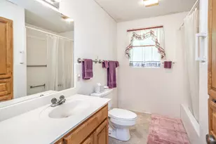 1904 Cypress Ct, Gainesville, TX 76240 - Photo 27