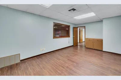 706 W 5th Street, Clifton, TX 76634 - Photo 13
