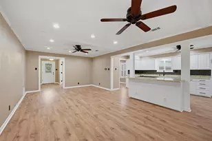 1517 W Shields Dr, Sherman, TX 75092 - Photo 13