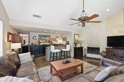 5 Country Place Circle, Dalworthington Gardens, TX 76016 - Photo 15