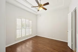 437 Heneretta Dr, Hurst, TX 76054 - Photo 3
