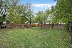 10541 Fern Dr, Dallas, TX 75228 - Photo 19