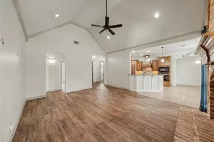 170 Paradise Canyon Cir, Paradise, TX 76073 - Photo 11
