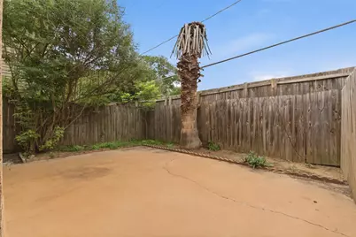 2113 Fleur De Lis Court, Arlington, TX 76012 - Photo 25