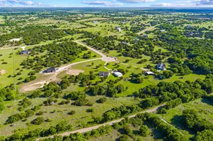 1026 Julia Ct, Rio Vista, TX 76093 - Photo 7