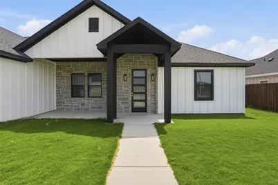 544 Highview Court, Godley, TX 76044 - Photo 3