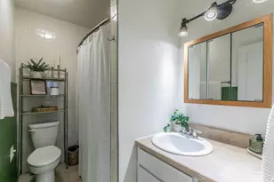 900 N 31st St, Waco, TX 76707 - Photo 19