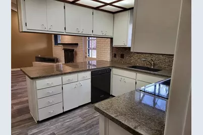 5728 Rockhill Road, Fort Worth, TX 76112 - Photo 7